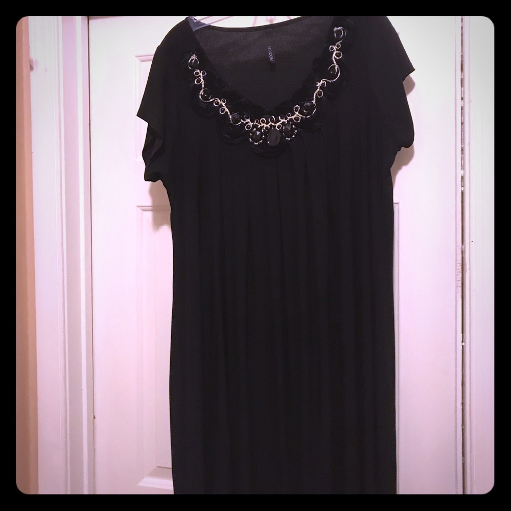 Black Neckline Embellished Dress